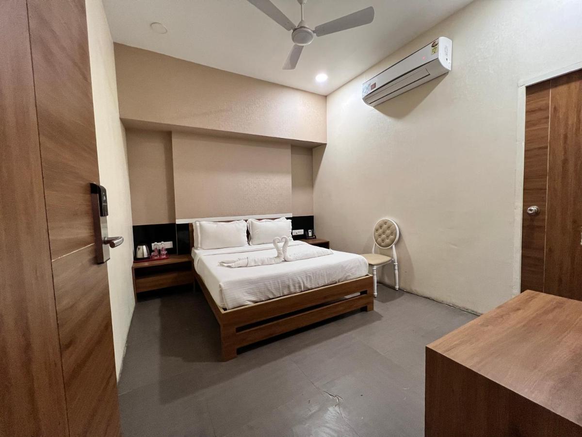 Santu Basil - An Eco Resort Bhavnagar Bagian luar foto